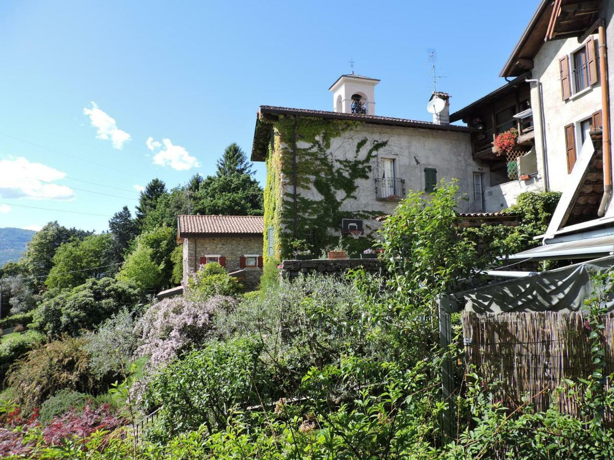 Vila Casa Maggiana Mandello del Lario Exteriér fotografie